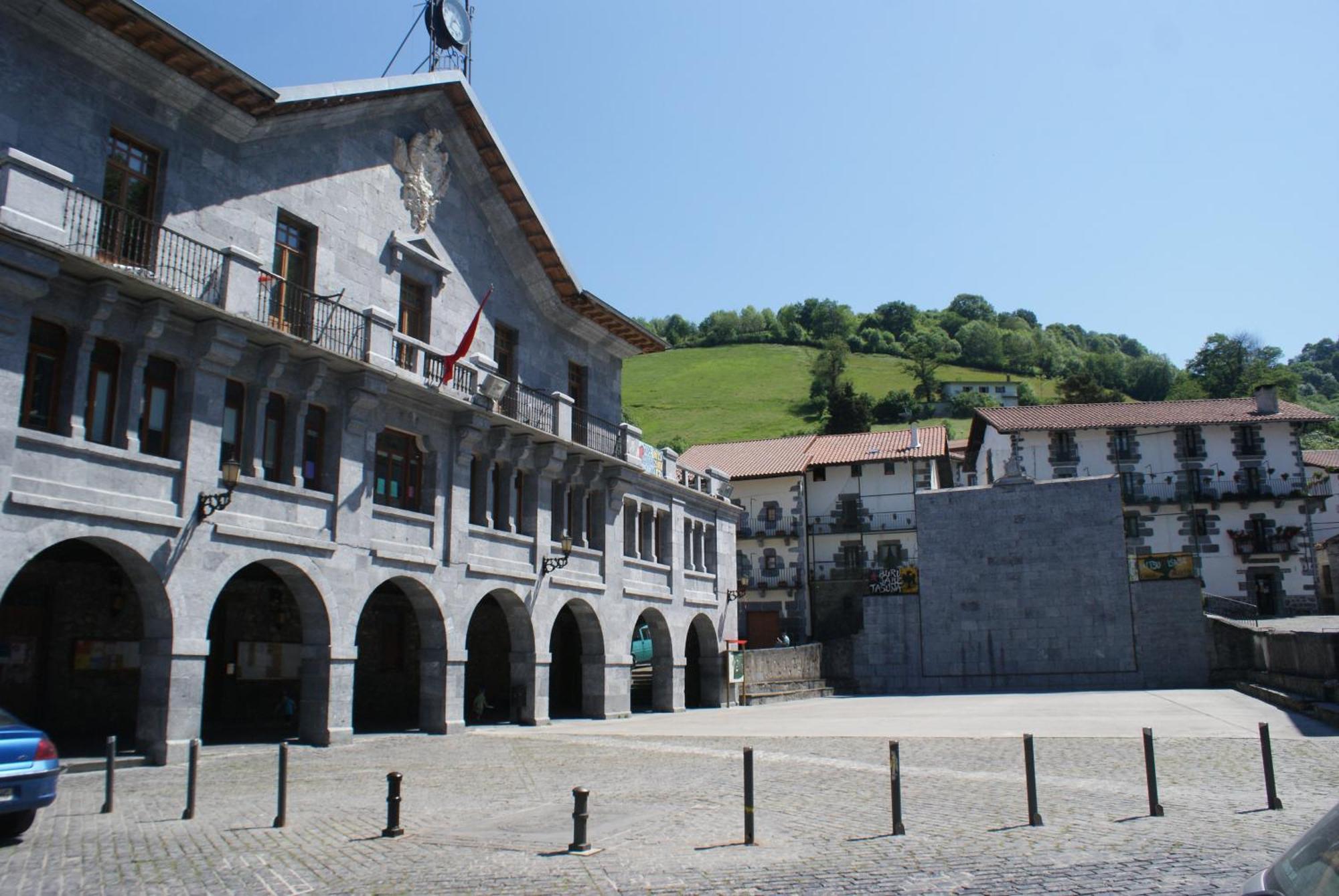 Hostal Musunzar Лейса Экстерьер фото